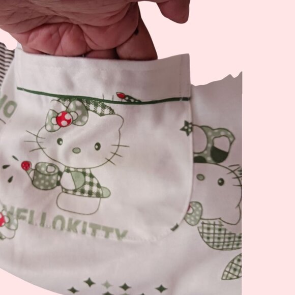 Hello Kitty Printed Pajama Set For Women Button-Up Top & Elastic Waist Pants Siz - Picture 14 of 15